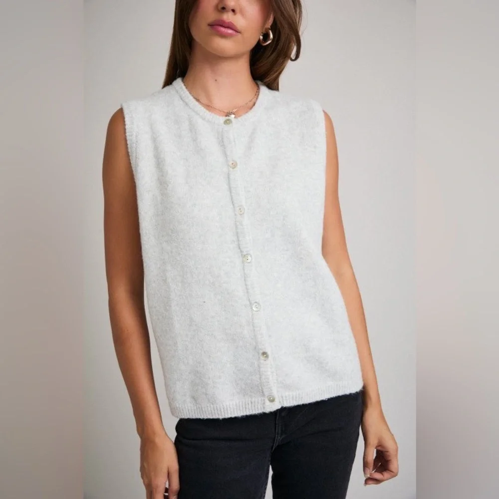 Knit top - Picture 2 of 7